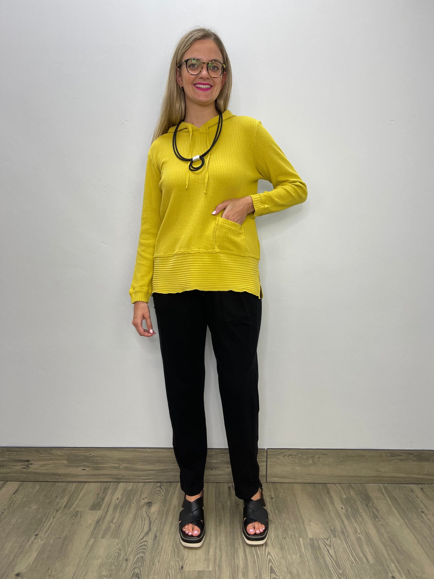 Canary top yellow hoodie