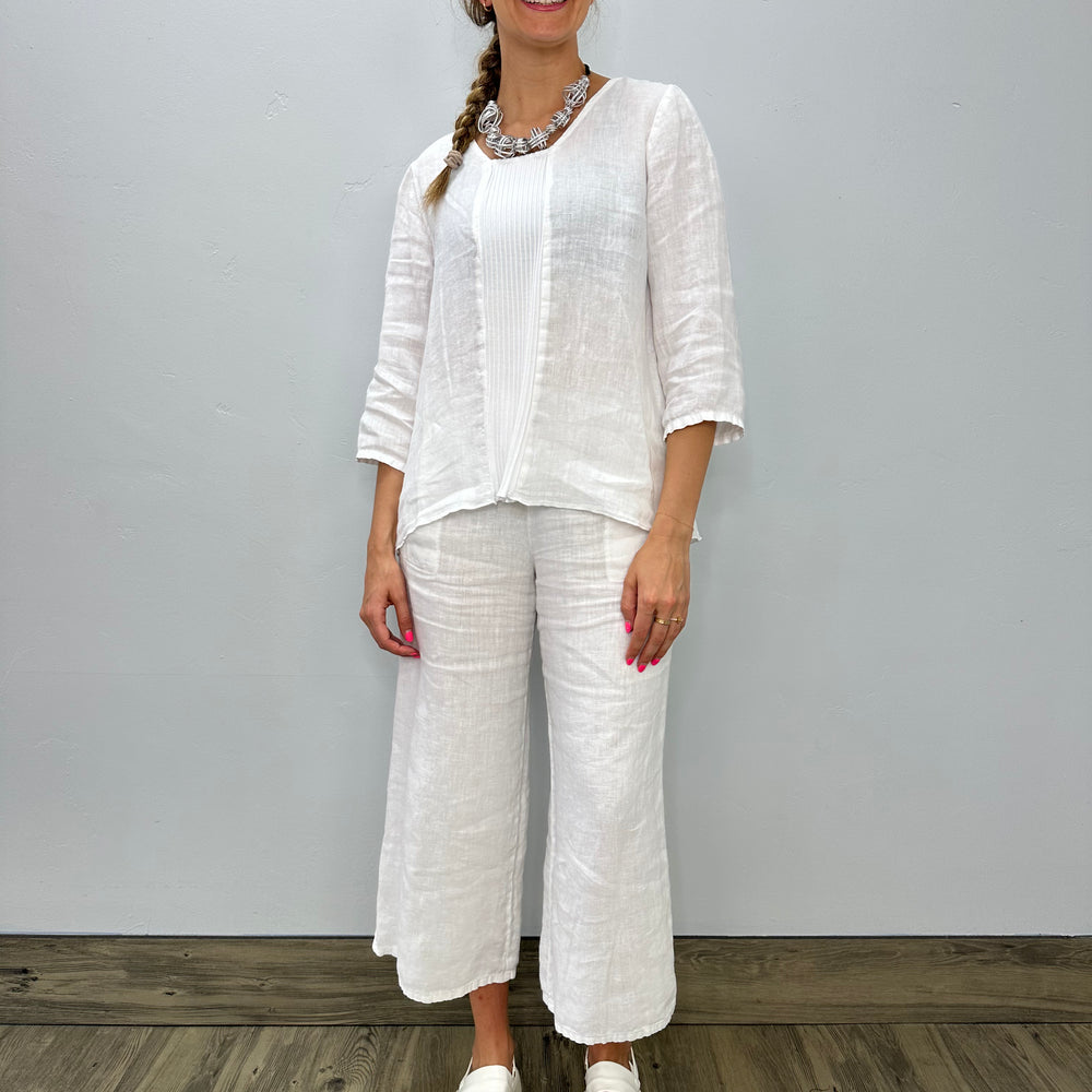 
                  
                    White Ribs Linen Top
                  
                