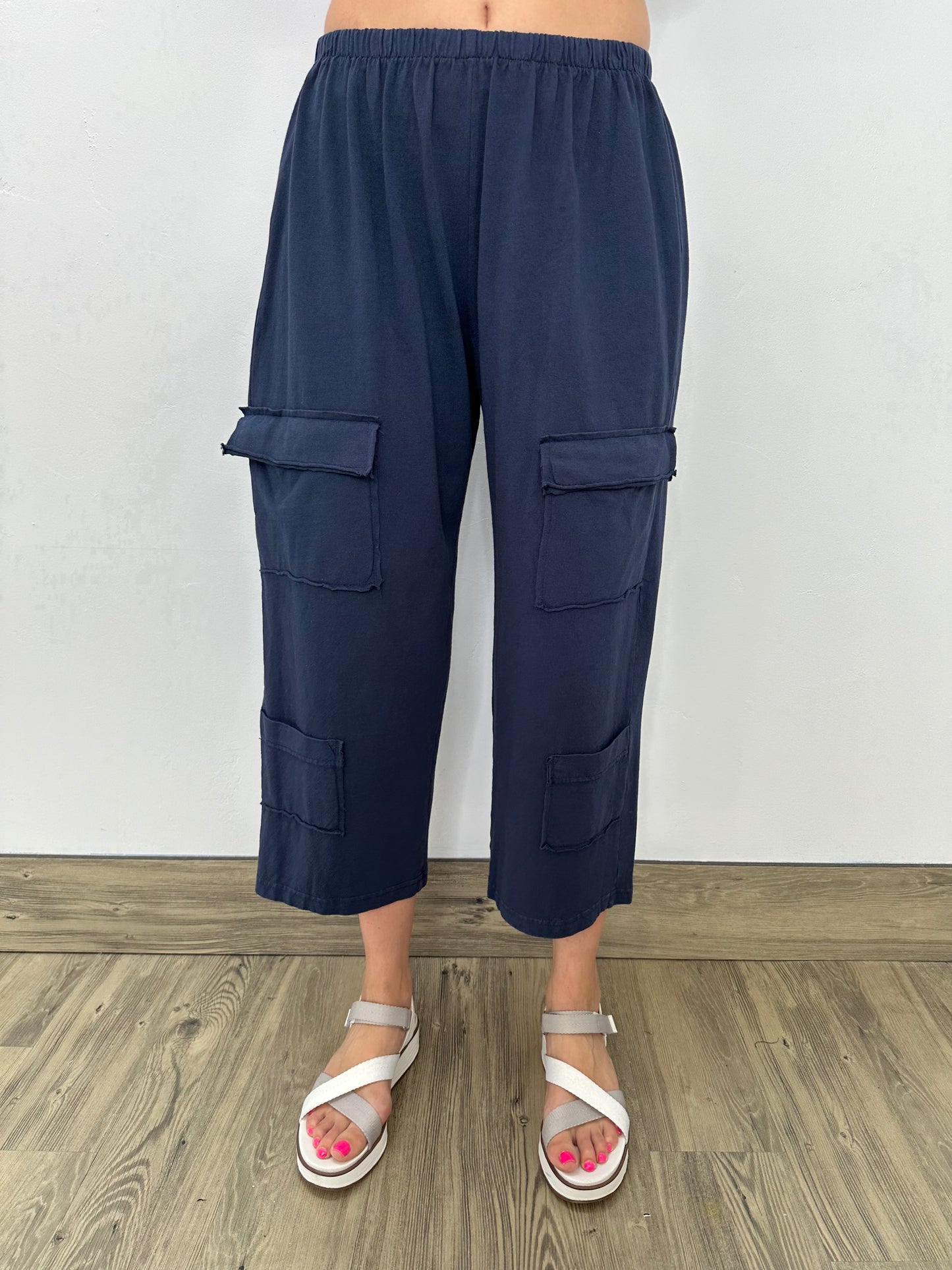 Ink Multi Pocket Crop Pant