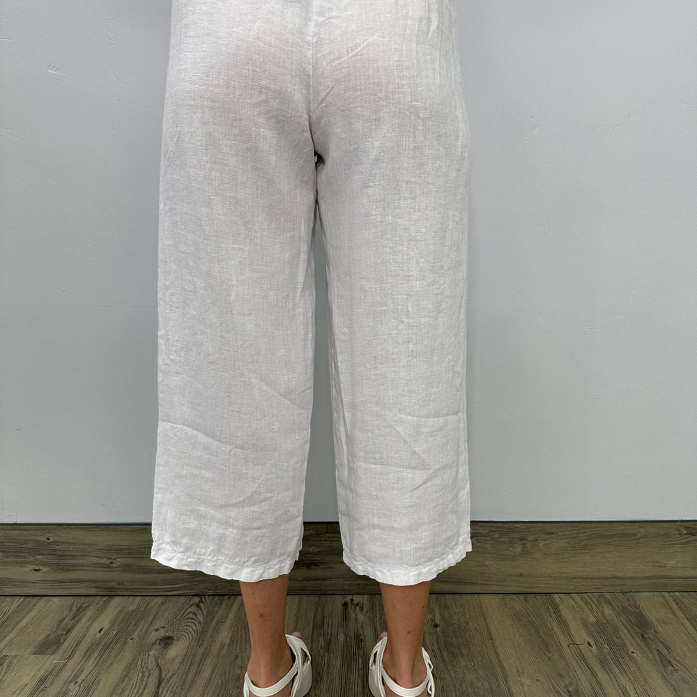 
                  
                    White Linen Multi Pocket Crop Pant
                  
                