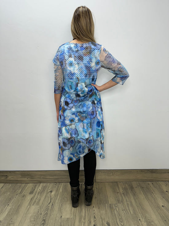 Load image into Gallery viewer, Blue Floral Elegant Drape 3/4 Sleeve Dress
