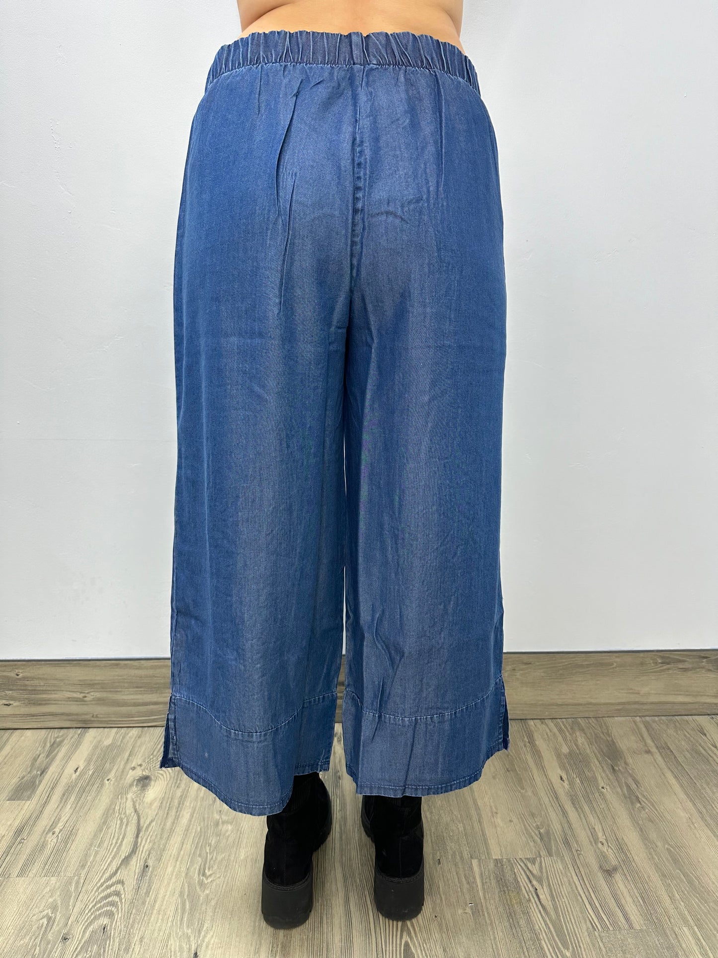 Load image into Gallery viewer, Denim Blue Tencel Ruby Pant
