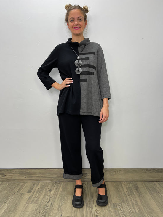 Load image into Gallery viewer, Black &amp;amp; Gray Double Knit Tunic
