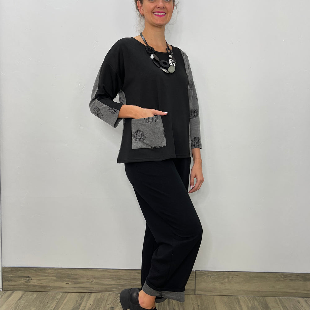 Scribble Dot Contrast Tunic with Pocket