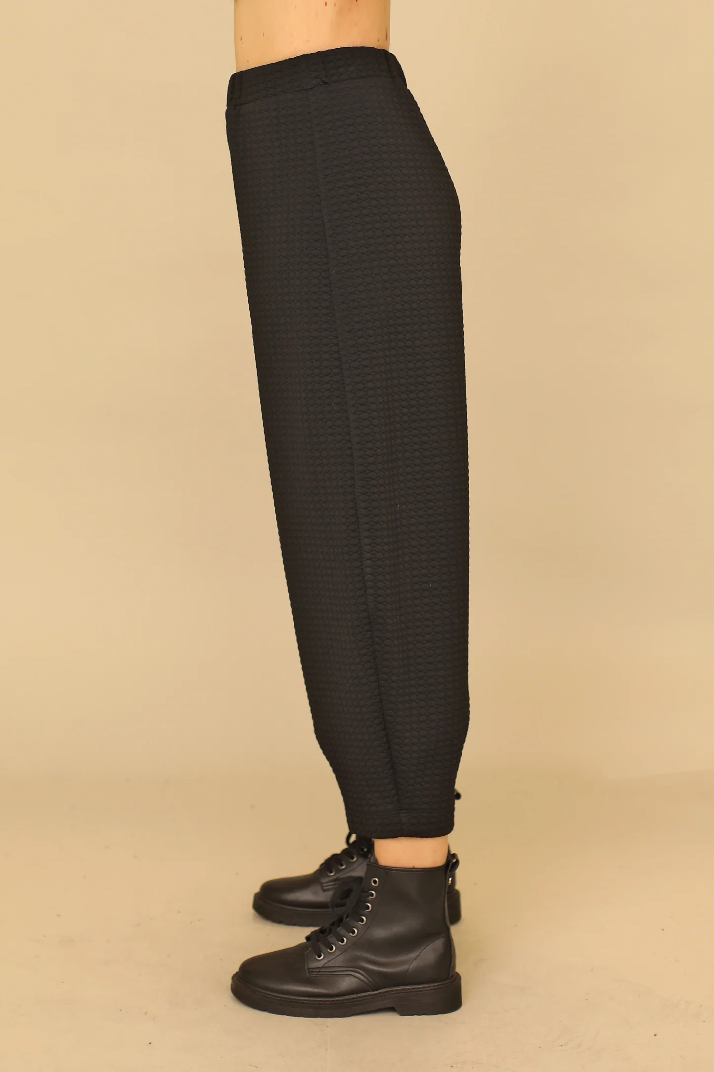 Black Dot Puff Jacquard Textured Pant