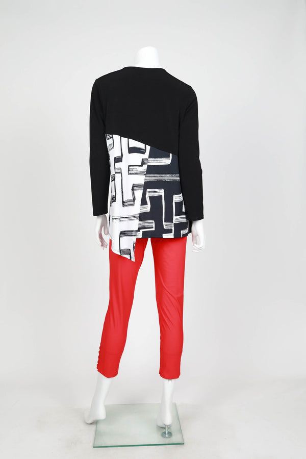 Load image into Gallery viewer, 3/4 Sleeve Color Block Asymmetric Top
