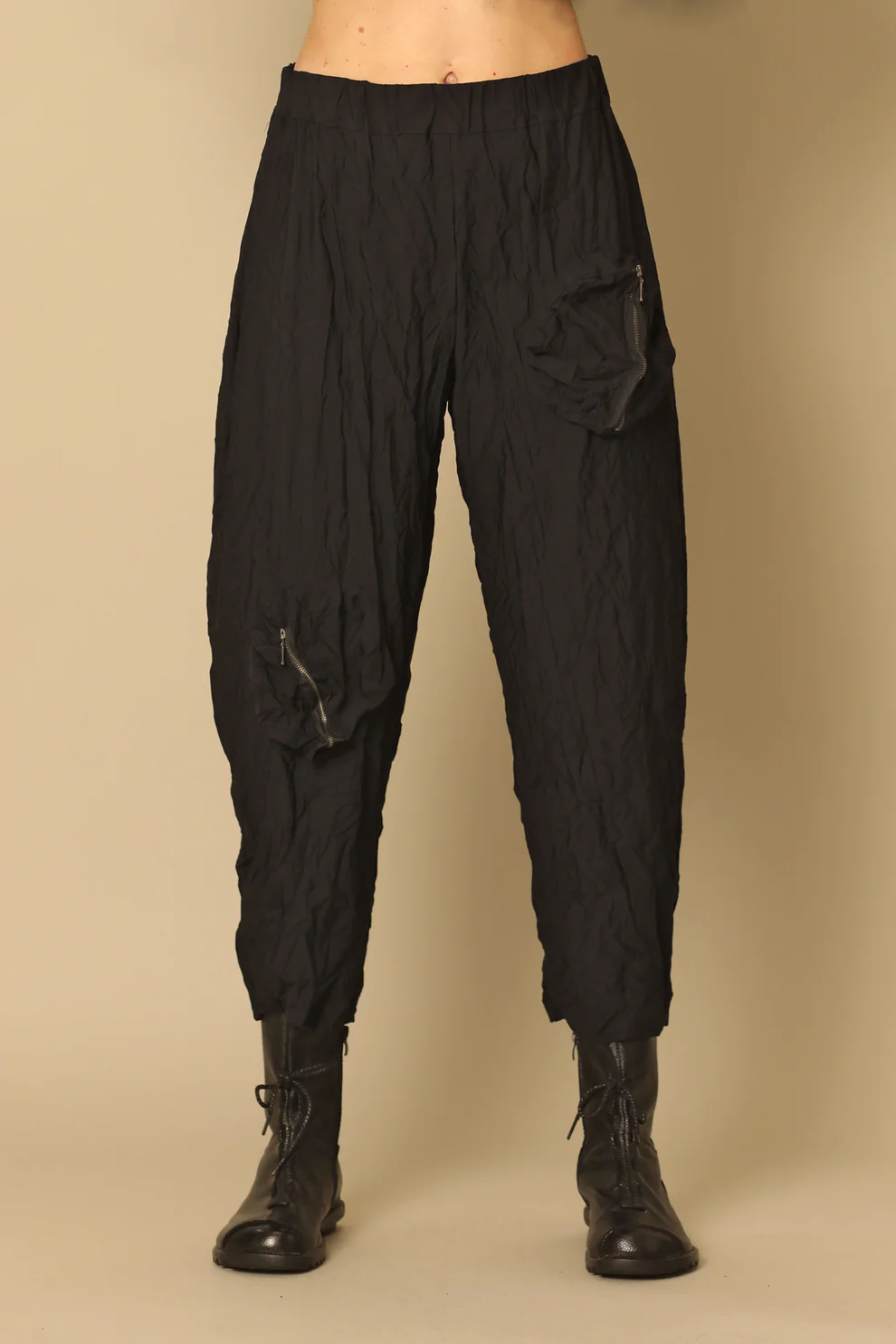 Black Samie Pant with Zipper Pockets