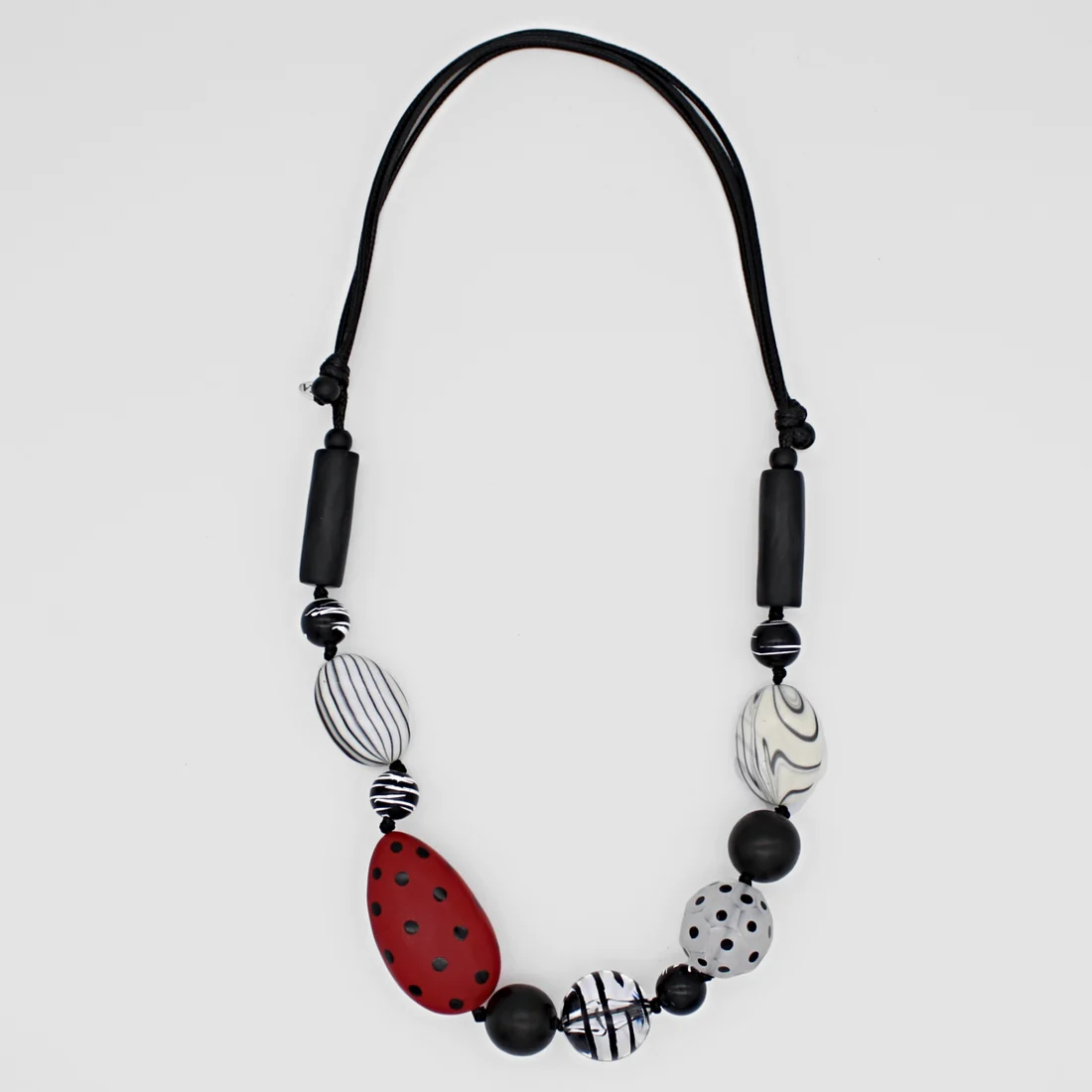 Red and Black Bead Necklace