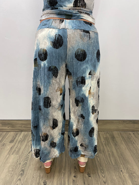 Load image into Gallery viewer, Lagoon Blue Pattern Wide Pant
