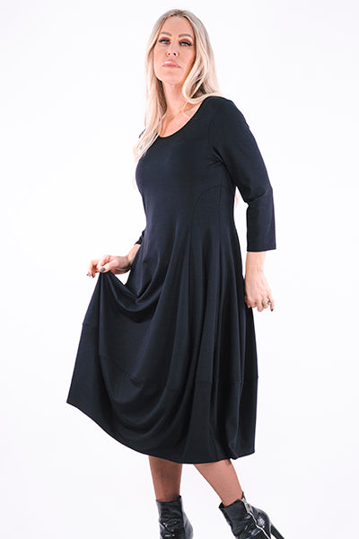 Load image into Gallery viewer, Black 3/4 Sleeve Scoop Neck Dress
