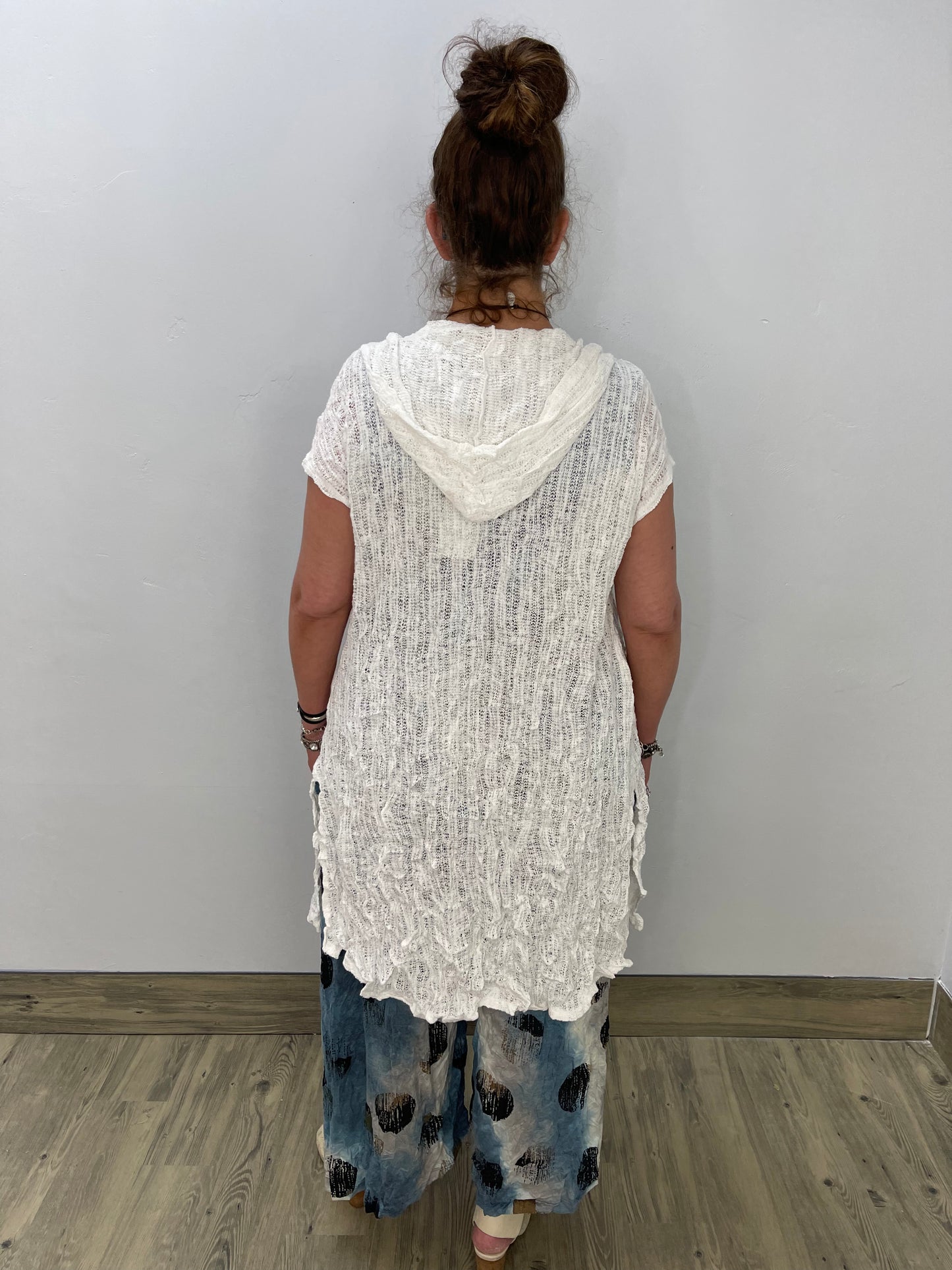 Load image into Gallery viewer, White Sleeveless Maxine Knit Vest

