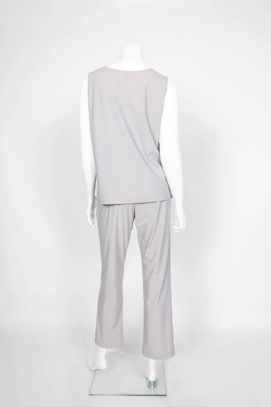 Gray Straight Pant with Pockets