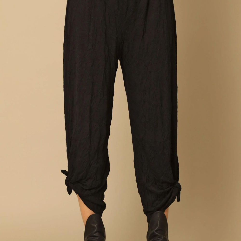 Larshell Crinkle Pant with Side Slits - Black