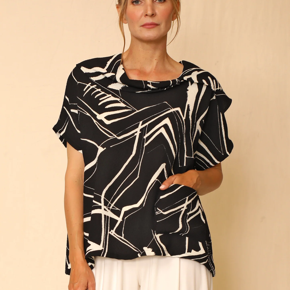 Coal Pattern Short Sleeve Carlota Top