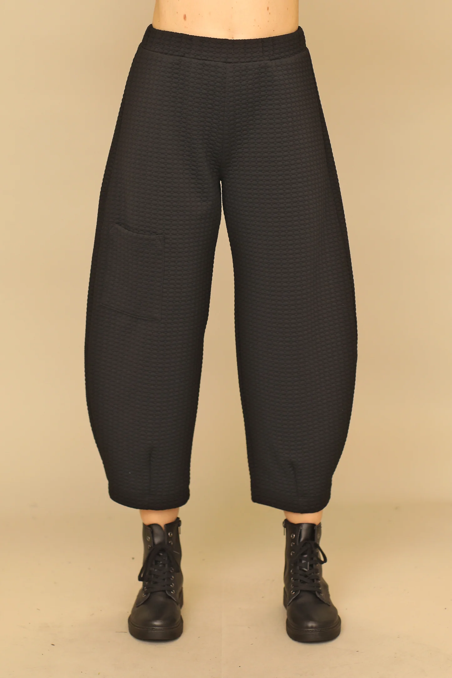 Black Dot Puff Jacquard Textured Pant