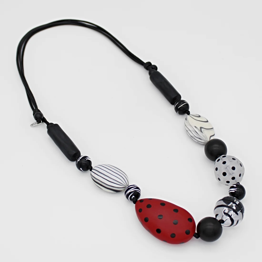 Red and Black Bead Necklace