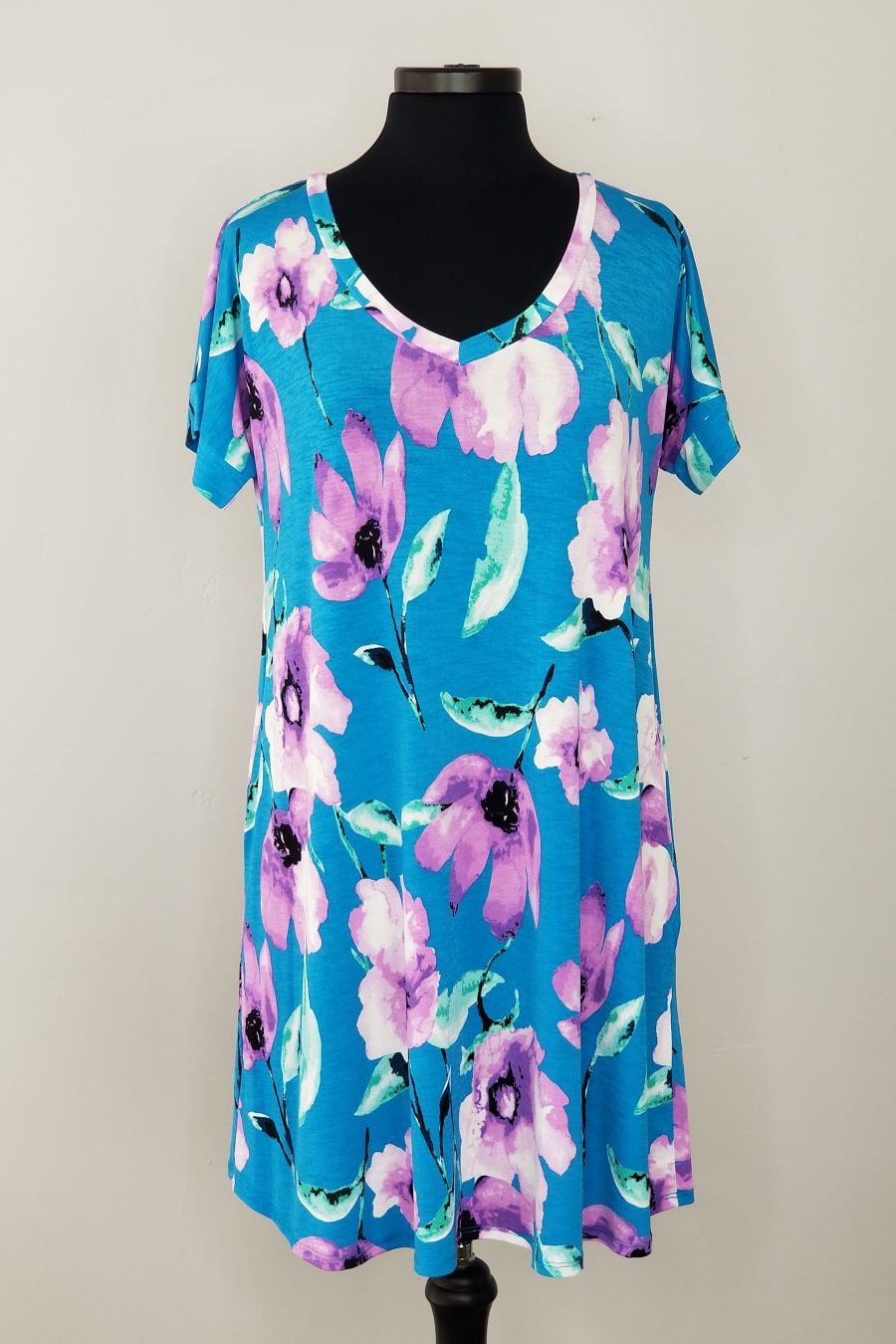 Short Sleeve V-Neck Dress