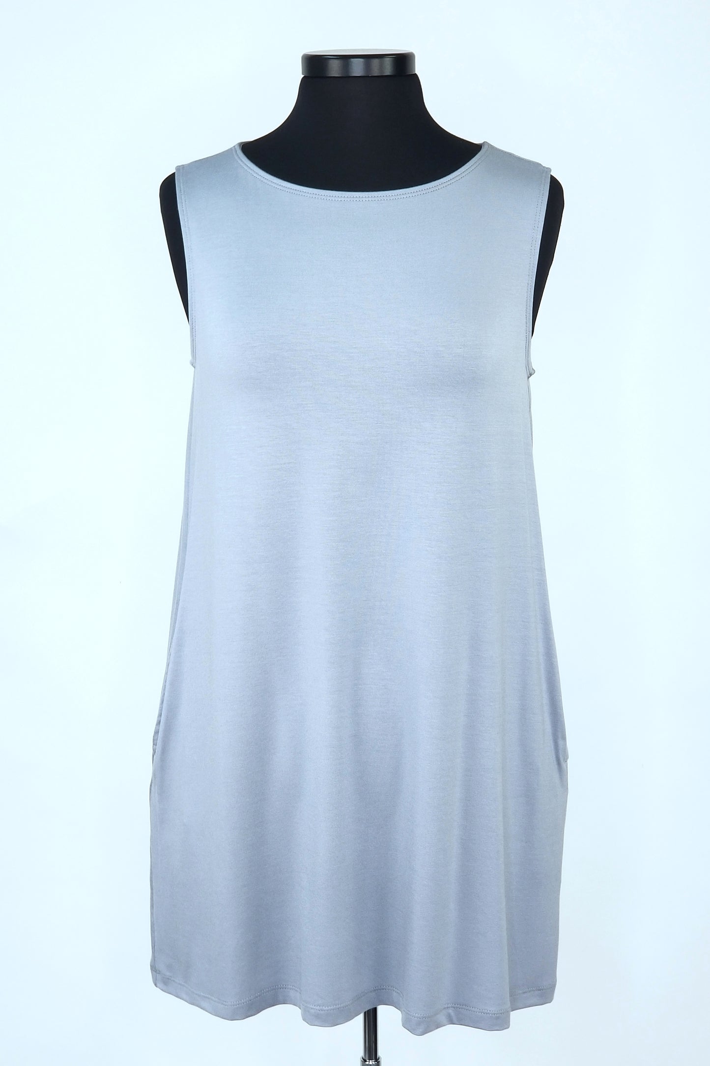 T913MSLVR Sleeveless Tunic with Pockets