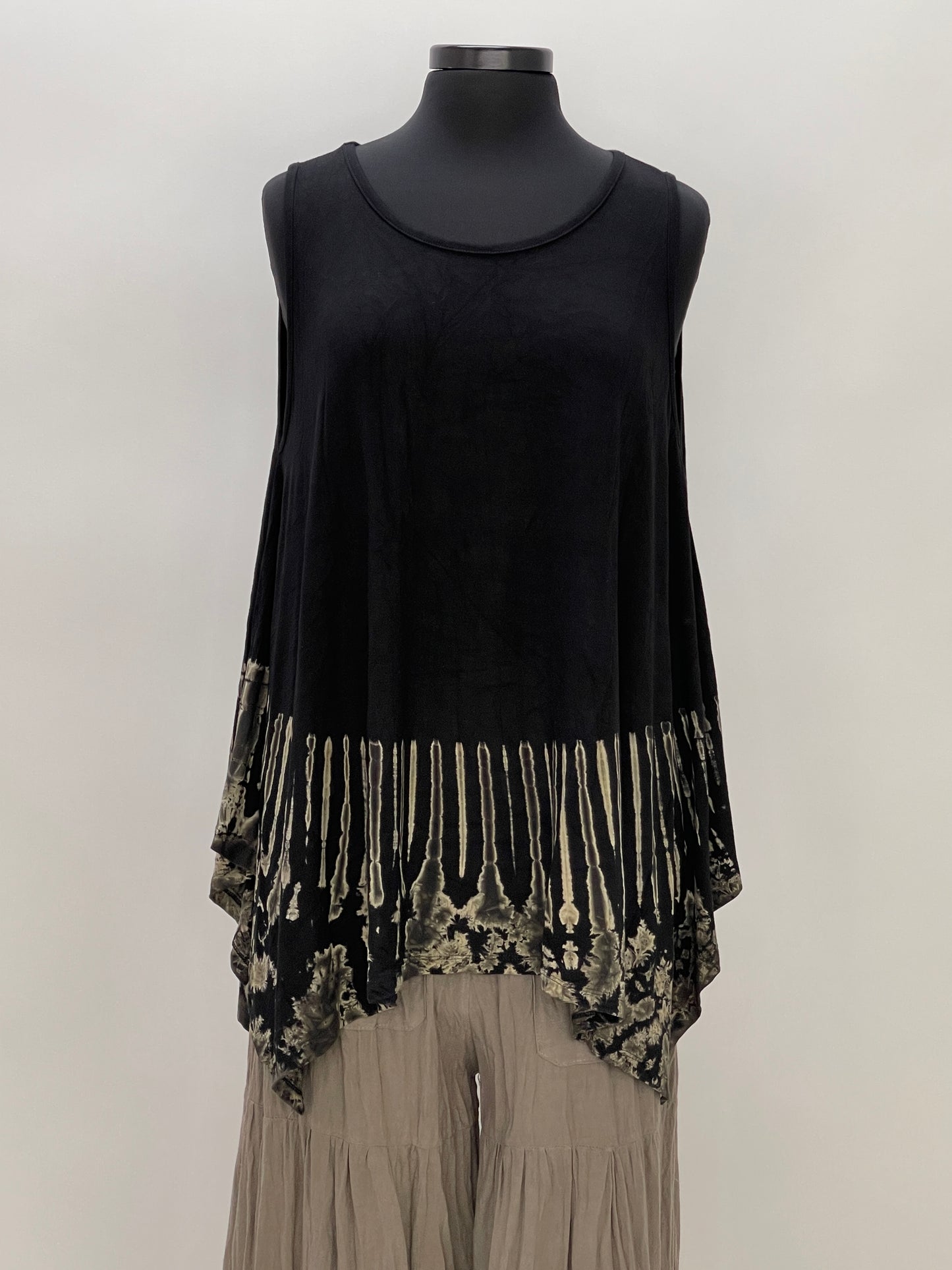 Sleeveless Top with Black/Beige Tie Dye - One Size