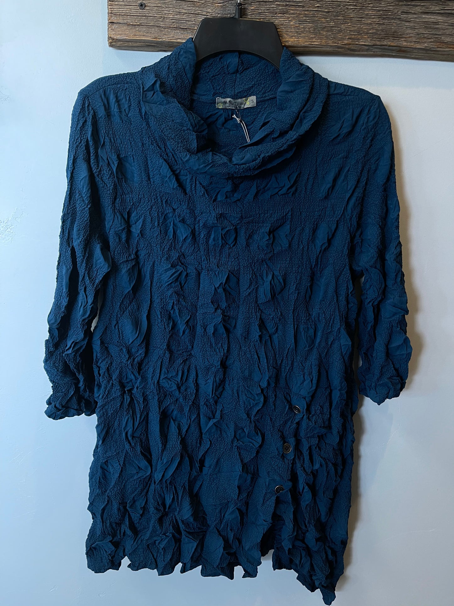 Load image into Gallery viewer, Charmaine Tunic Opal Blue
