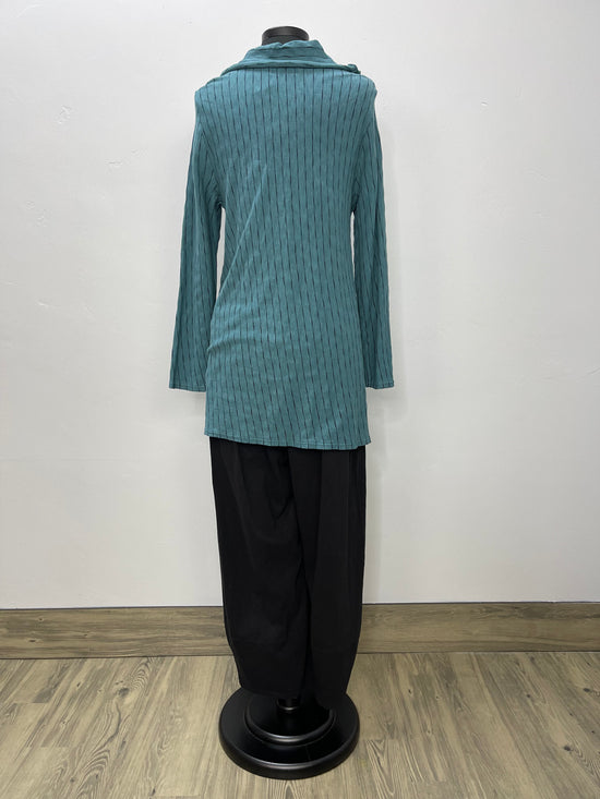 Load image into Gallery viewer, Long Sleeve Seafoam Asymmetrical Tunic
