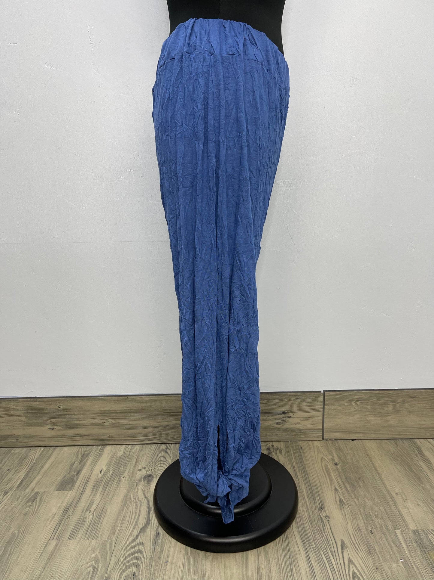 Larshell Crinkle Pant with Side Slits - Admiral