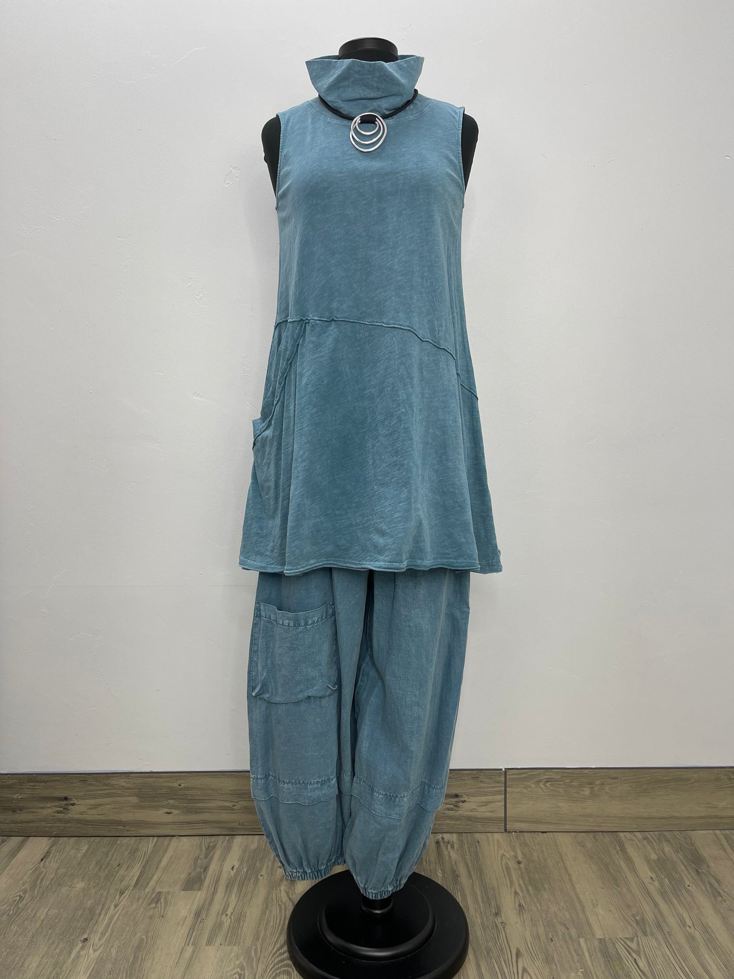 Lyla Sleeveless Bluefin Tunic