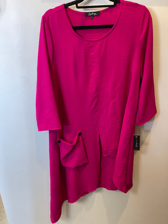 Load image into Gallery viewer, Air Flow Long Asymmetrical Tunic - Fuchsia
