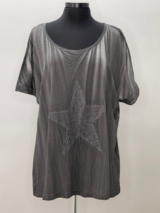 Short Sleeve Mineral Wash Top with Star