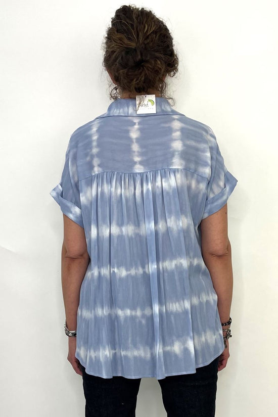 Load image into Gallery viewer, LMT3085BLU Blue Tie Dye Blouse with Cuffed Short Sleeves
