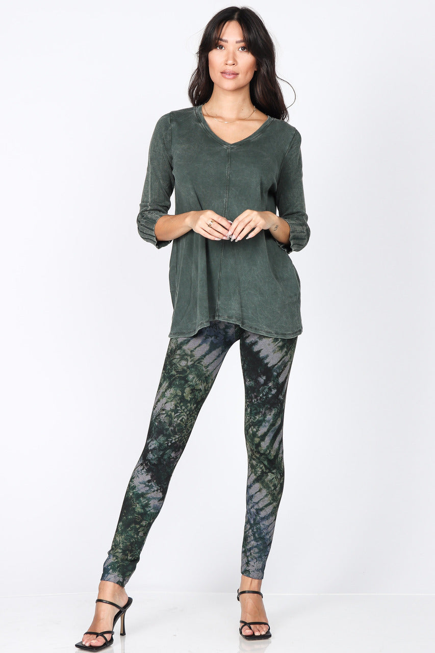 Load image into Gallery viewer, S4851A Mineral Washed Knit Hi-Lo Top
