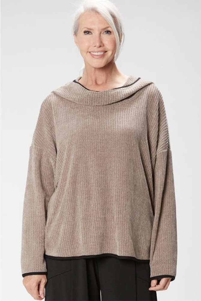 Load image into Gallery viewer, Chenille Hood Pullover Mushroom
