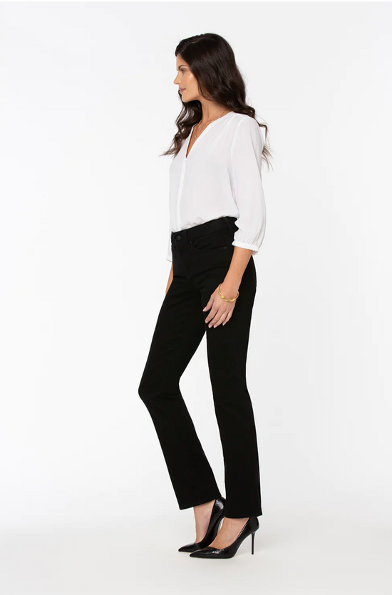 Load image into Gallery viewer, Marilyn Straight Jeans - Black
