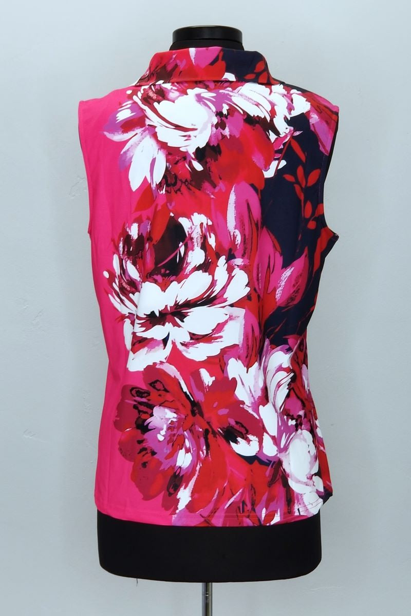 T63634645 Sleeveless Top with Zippered Collar