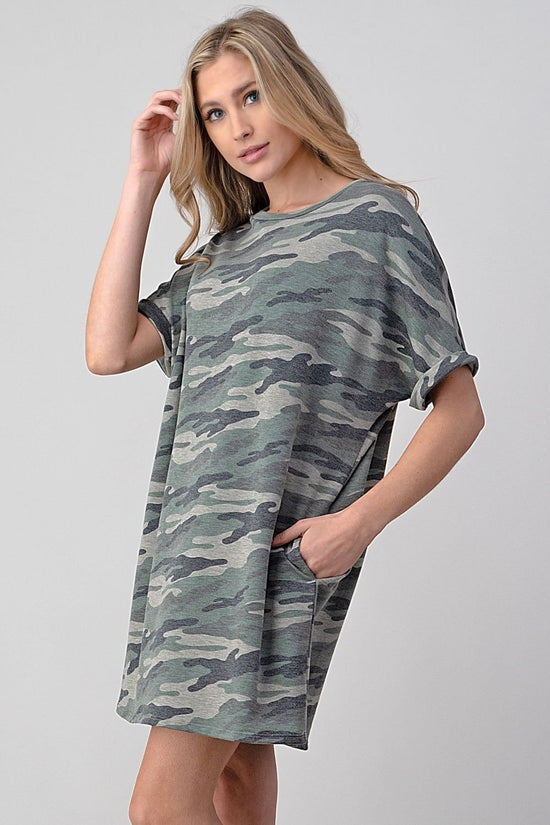 Load image into Gallery viewer, Relax Tunic Dress with Side Pockets - Camo
