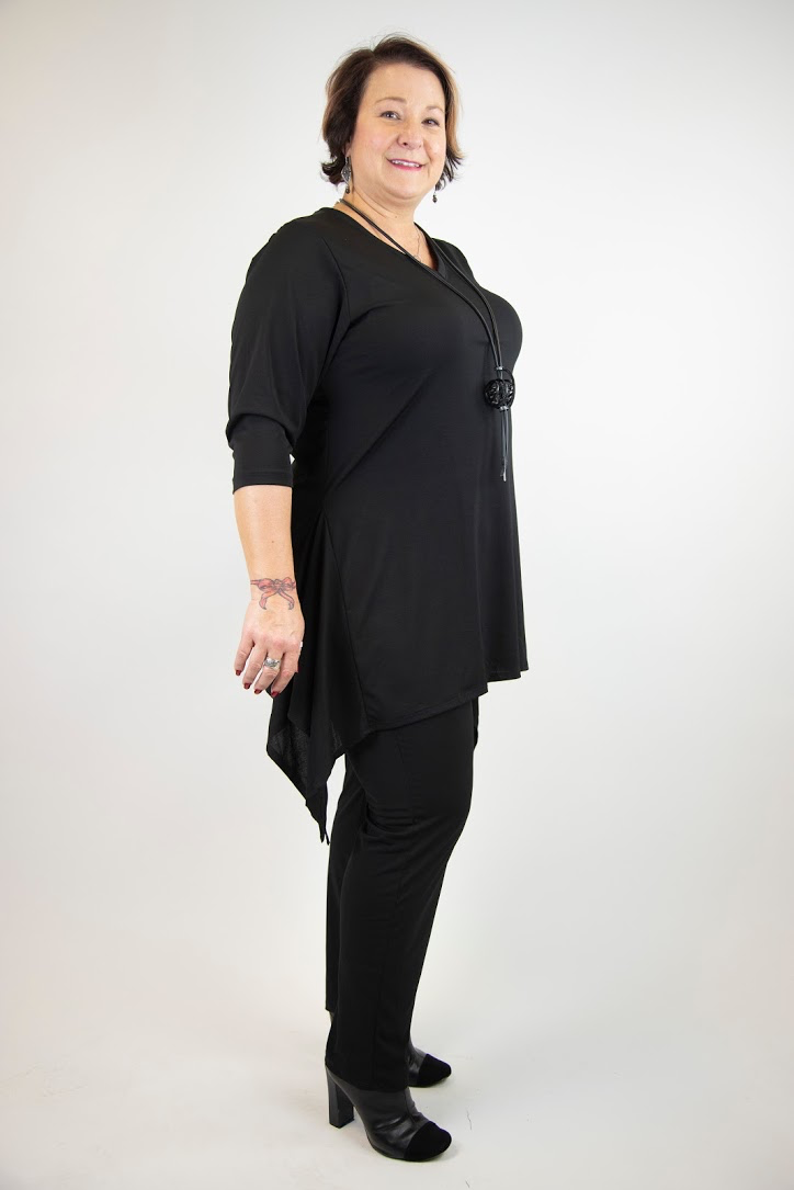 Shellie V-Neck 3/4 Sleeve Tunic - Black