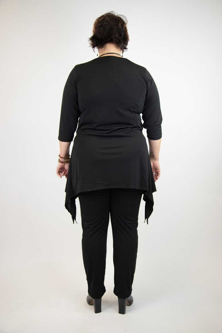 Shellie V-Neck 3/4 Sleeve Tunic - Black