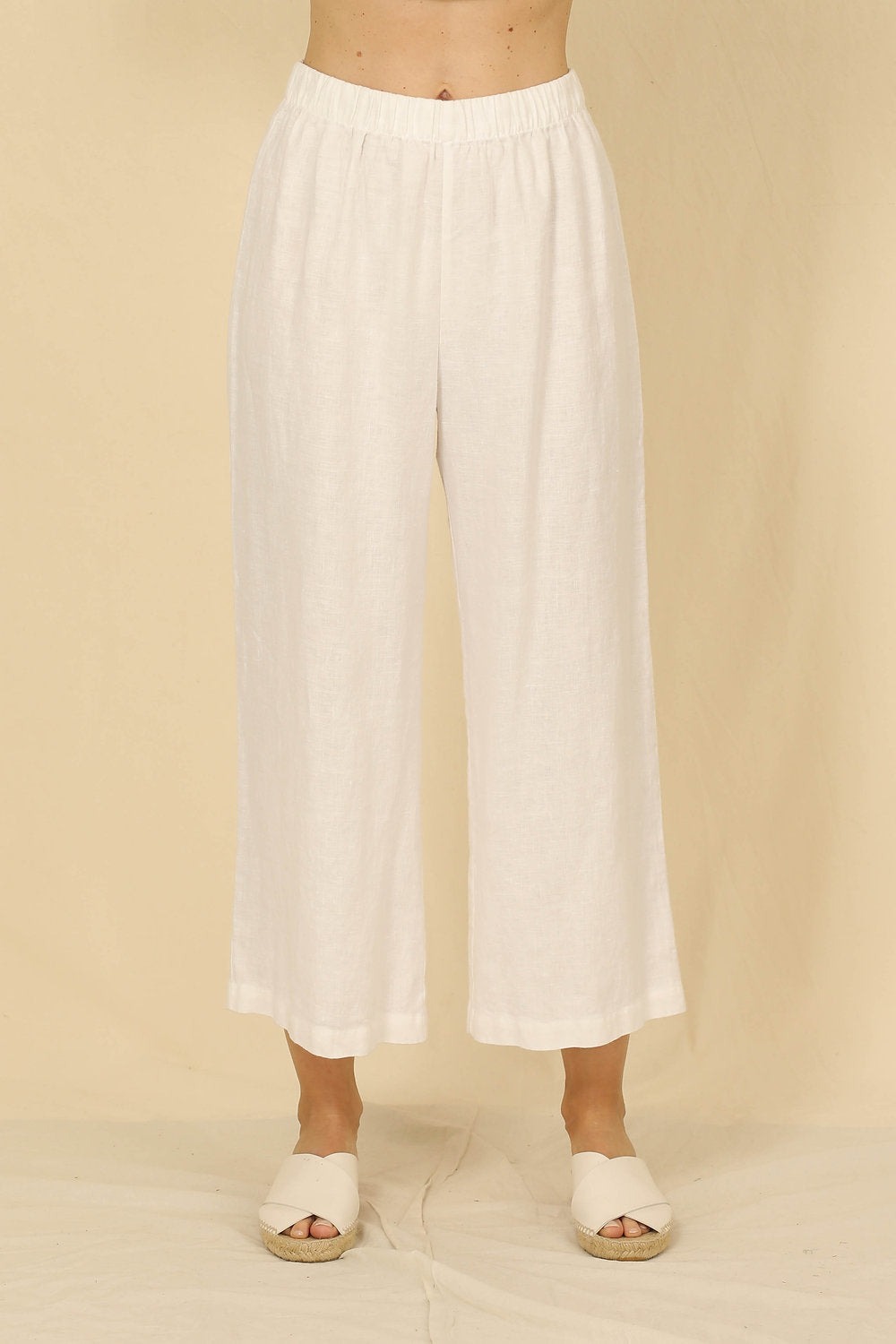 Laila White Crop Pant