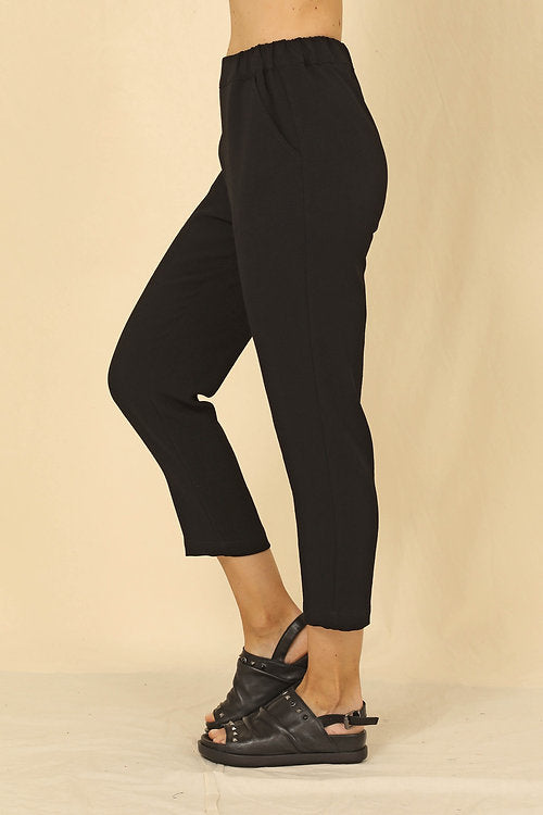 Load image into Gallery viewer, Shayla Black Two Pocket Crop Pant
