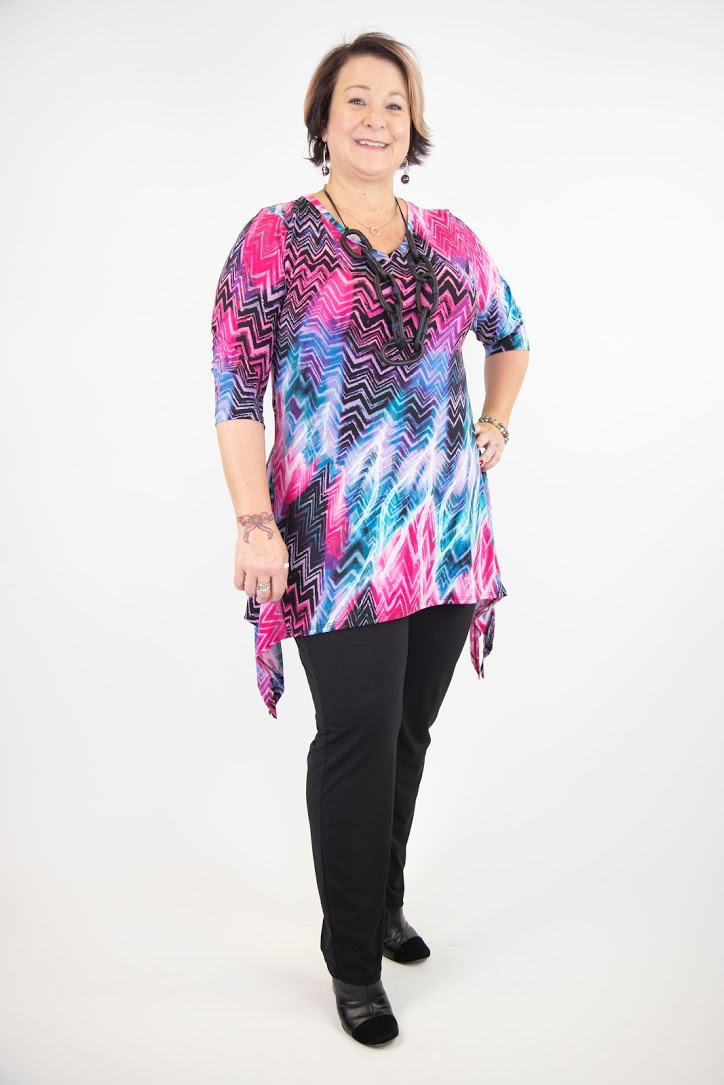 Shellie V-Neck 3/4 Sleeve Tunic