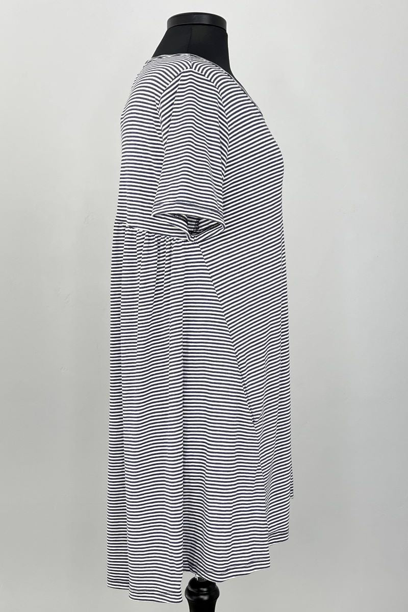 Load image into Gallery viewer, 2AM Short Sleeve Patterned Tunic Stripes
