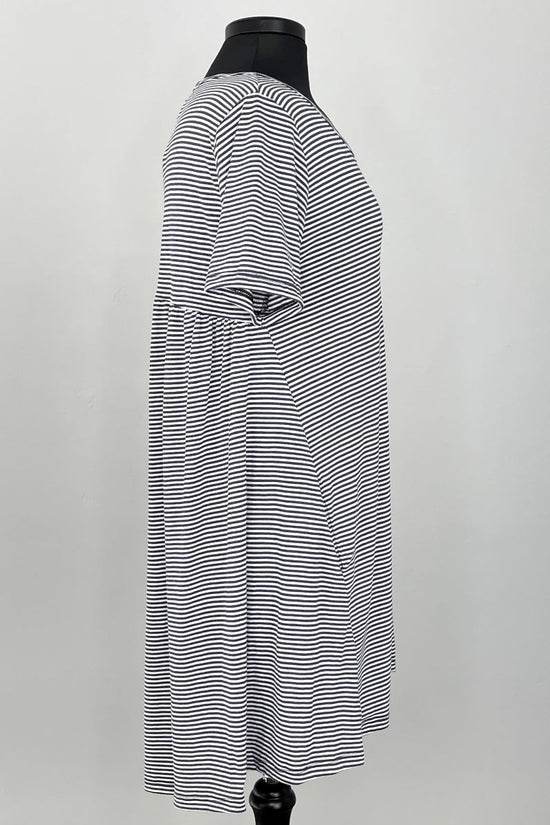Load image into Gallery viewer, 2AM Short Sleeve Patterned Tunic Stripes
